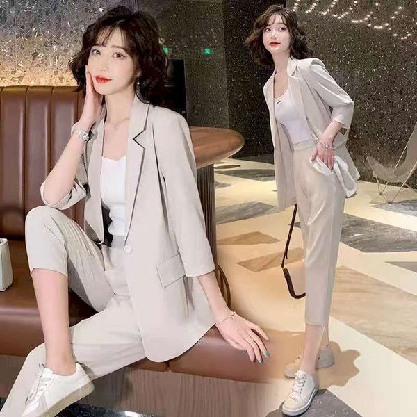 women's two piece pants conjunto feminino blazer verão, jaqueta estilo coreano, calças cortadas, tamanho grande, conjunto ocasiona, White
women's two piece pants conjunto feminino blazer verão, jaqueta estilo coreano, calças cortadas, tamanho grande, conjunto ocasiona, White