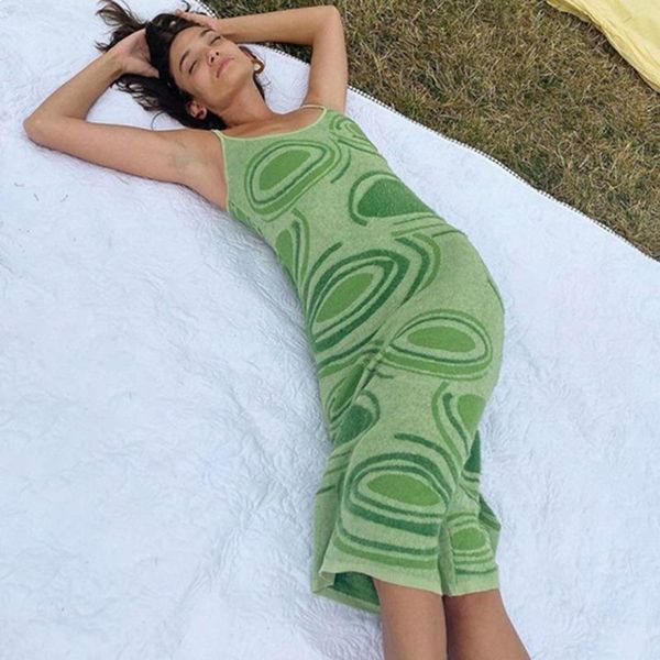 casual dresses women fashion paisley print knit bodycon midi dress vintage hollow out spaghetti strap y2k summer female mujer, Black;gray
casual dresses women fashion paisley print knit bodycon midi dress vintage hollow out spaghetti strap y2k summer female mujer, Black;gray