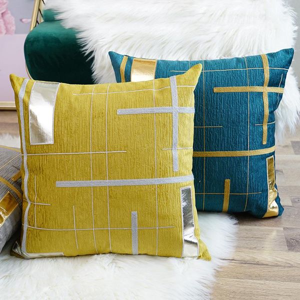 pillow light luxury fashion style stitching pillowcase living room sofa decoration bronzing
pillow light luxury fashion style stitching pillowcase living room sofa decoration bronzing