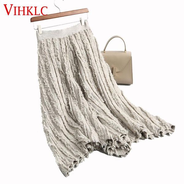 skirts 2021 autumn winter women fashion knit fringed skirt high waist elastic hairy pleated middle aline c572, Black
skirts 2021 autumn winter women fashion knit fringed skirt high waist elastic hairy pleated middle aline c572, Black