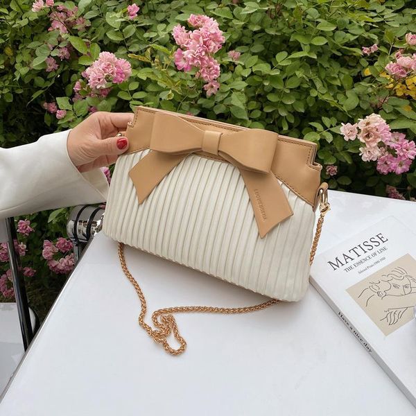 evening bags summer bag girl 2021 fashion link small square korean version textured foreign gas one-shoulder slant
evening bags summer bag girl 2021 fashion link small square korean version textured foreign gas one-shoulder slant