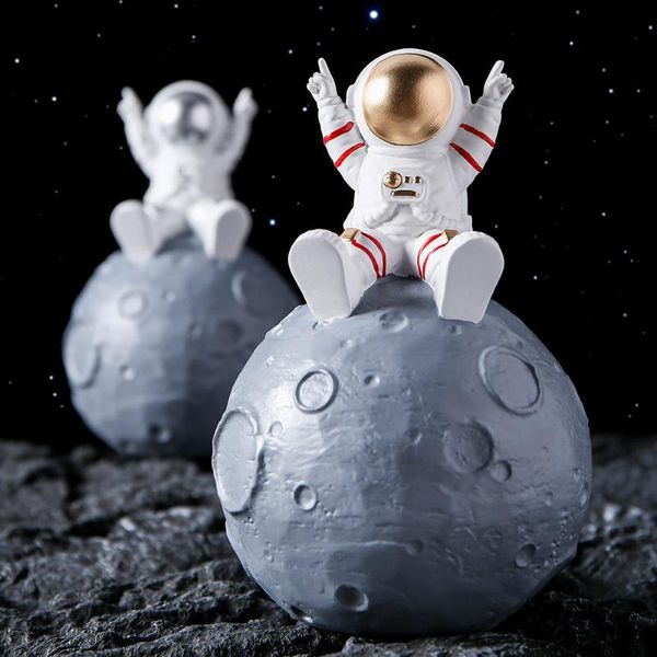 modern home decoration accessories astronaut miniature figurines creative piggy bank children gift living room desk decorate decorative obje
modern home decoration accessories astronaut miniature figurines creative piggy bank children gift living room desk decorate decorative obje