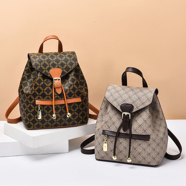 bag backpack 2021 summer zd21-1062 with gift crocodile handbag rebate price strictly controlled, Black;red
bag backpack 2021 summer zd21-1062 with gift crocodile handbag rebate price strictly controlled, Black;red
