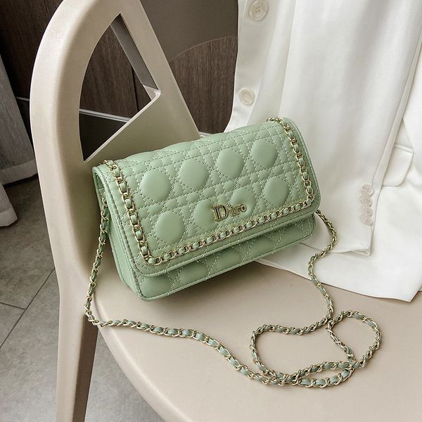 70% off small 2021 spring and summer korean embroidery chain small square fashion one shoulder messenger bag female bag f652
70% off small 2021 spring and summer korean embroidery chain small square fashion one shoulder messenger bag female bag f652
