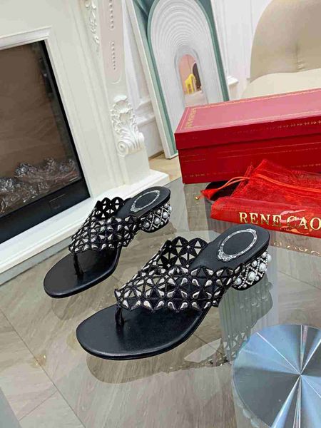 80% off store online 2021 genuine leather ladies slippers flat bottomed sandals luxury designer shoes, Black
80% off store online 2021 genuine leather ladies slippers flat bottomed sandals luxury designer shoes, Black
