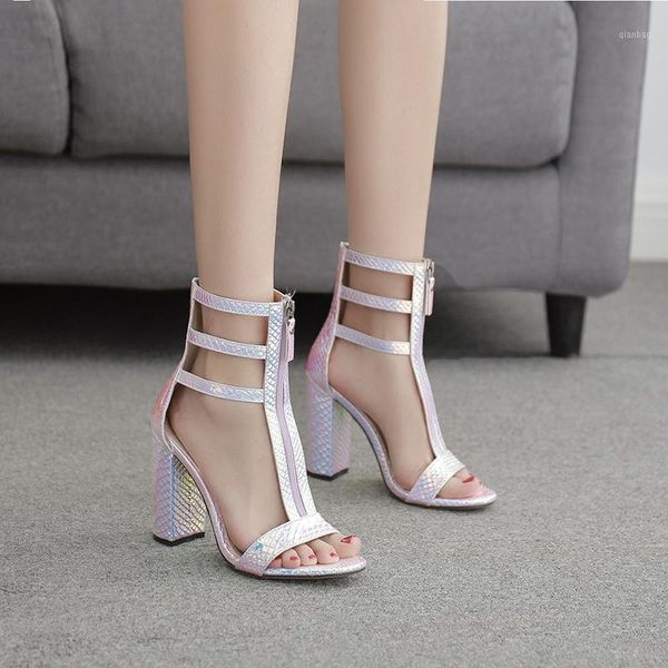 sandals 2021 snakeskin low-heeled shoes with strap suit female beige large size block black gladiator girls fashi1
sandals 2021 snakeskin low-heeled shoes with strap suit female beige large size block black gladiator girls fashi1