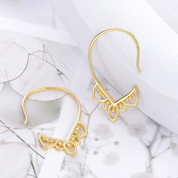 hoop & huggie classic vintage earrings ethnic pattern stainless steel stud for women 2021 jewelry gold piercing ear accessories, Golden;silver
hoop & huggie classic vintage earrings ethnic pattern stainless steel stud for women 2021 jewelry gold piercing ear accessories, Golden;silver