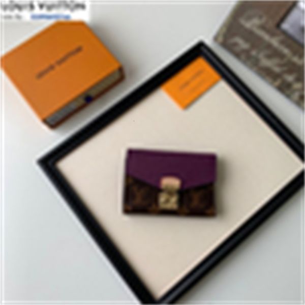 wallets brand leather designer pouches luxury m67478 chain hook card and long zipper change wallet purple key women holders real phone cases, Red;black
wallets brand leather designer pouches luxury m67478 chain hook card and long zipper change wallet purple key women holders real phone cases, Red;black