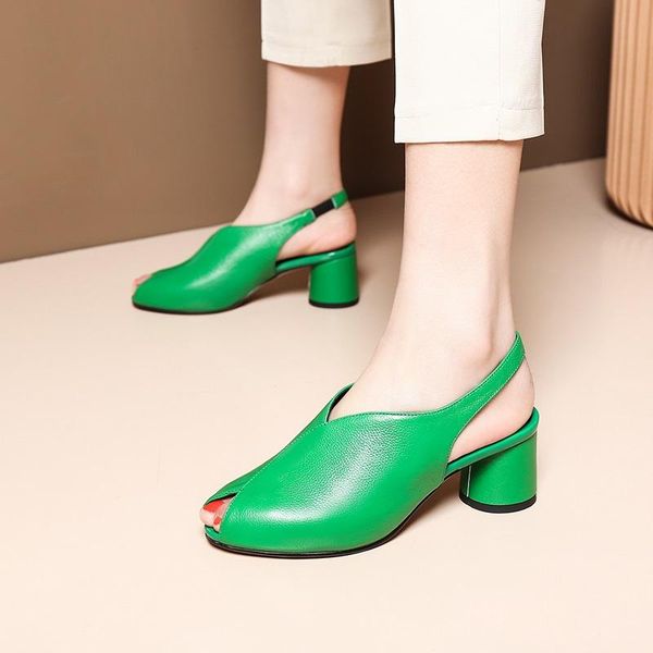 women sandals fashion high qulaity grace peep toe square heel shoes black back strap office dress woman
women sandals fashion high qulaity grace peep toe square heel shoes black back strap office dress woman