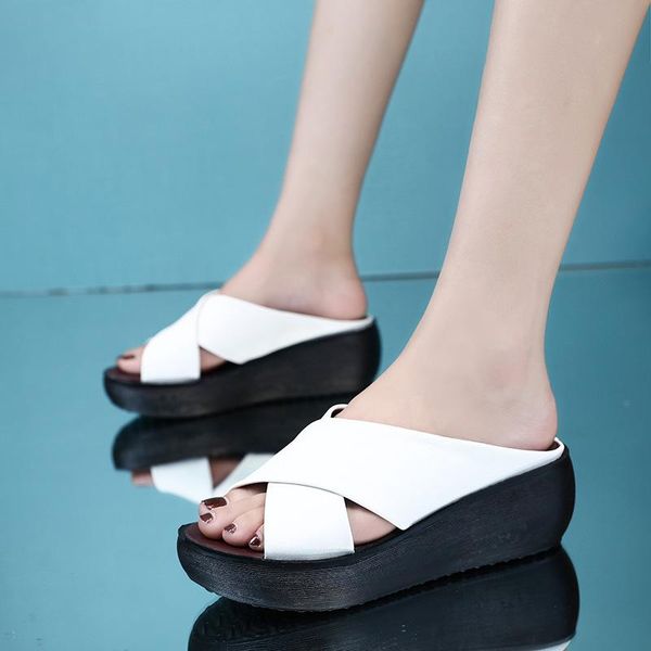 sandals and slippers women 2021 summer wear thick-soled retro women's casual all-match roman style, Black
sandals and slippers women 2021 summer wear thick-soled retro women's casual all-match roman style, Black