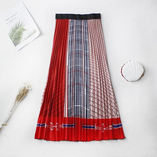 women fashion chiffon floral pleated skirt mid-length elastic waist with large swing a-line skirts, Black
women fashion chiffon floral pleated skirt mid-length elastic waist with large swing a-line skirts, Black