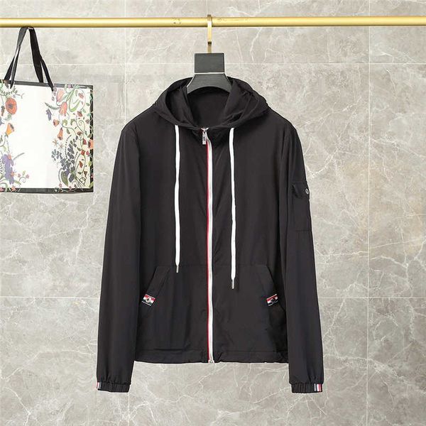 men fashion spring thin trench lace up color block hooded sun-protection windbreaker men casual jackets 211011, Tan;black
men fashion spring thin trench lace up color block hooded sun-protection windbreaker men casual jackets 211011, Tan;black