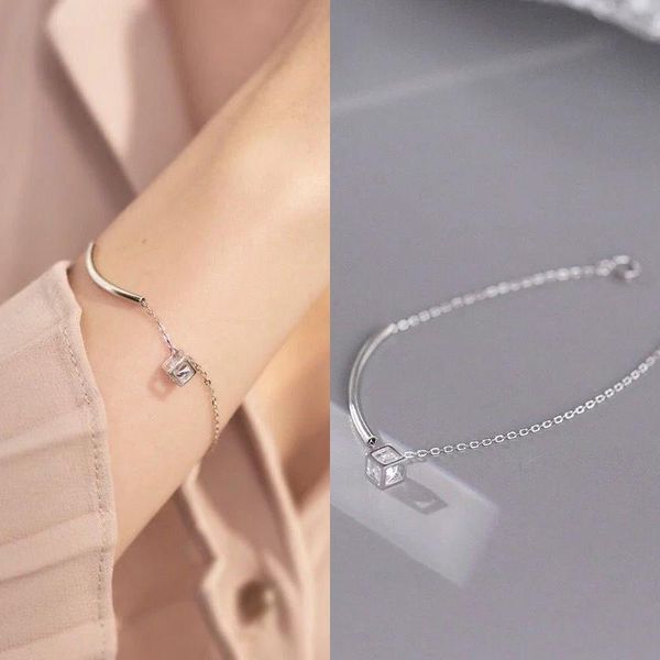 link, chain personality simple style geometric pattern ladies bracelet all-match small fresh jewelry, Black
link, chain personality simple style geometric pattern ladies bracelet all-match small fresh jewelry, Black