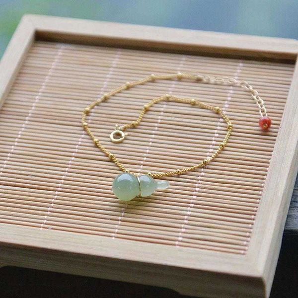 lushui spirit natural white gourd foot chain ancient method gold jade gift to attract wealth and ward off evil, Red;blue
lushui spirit natural white gourd foot chain ancient method gold jade gift to attract wealth and ward off evil, Red;blue