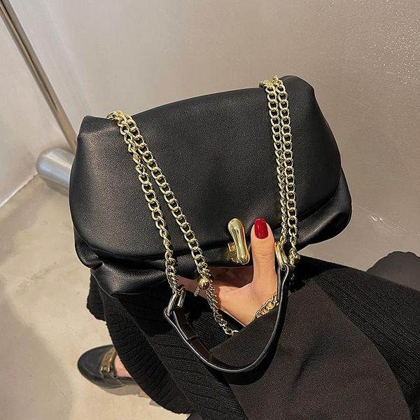 shoulder bags niche design autumn/winter retro bag 2021 female ins chain messenger square width: 24cm
shoulder bags niche design autumn/winter retro bag 2021 female ins chain messenger square width: 24cm
