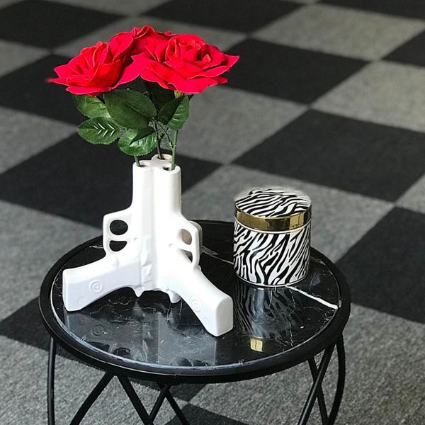 vases creative vase shooting props modern home decors
vases creative vase shooting props modern home decors