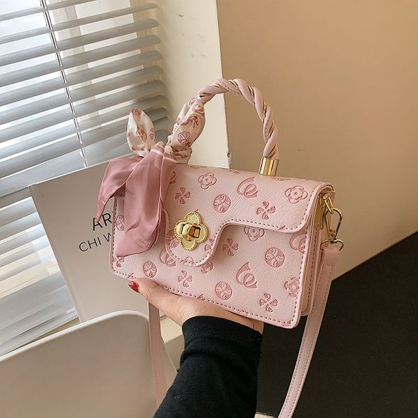 handbag 2021 fashion brand bag women's sweet messenger embossed pink shoulder silk scarf portable small square
handbag 2021 fashion brand bag women's sweet messenger embossed pink shoulder silk scarf portable small square