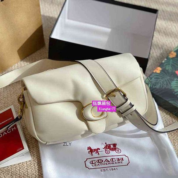 bag women's bag 2021 new fashion simple pillow cowhide c button armpit candy dionysianzly
bag women's bag 2021 new fashion simple pillow cowhide c button armpit candy dionysianzly