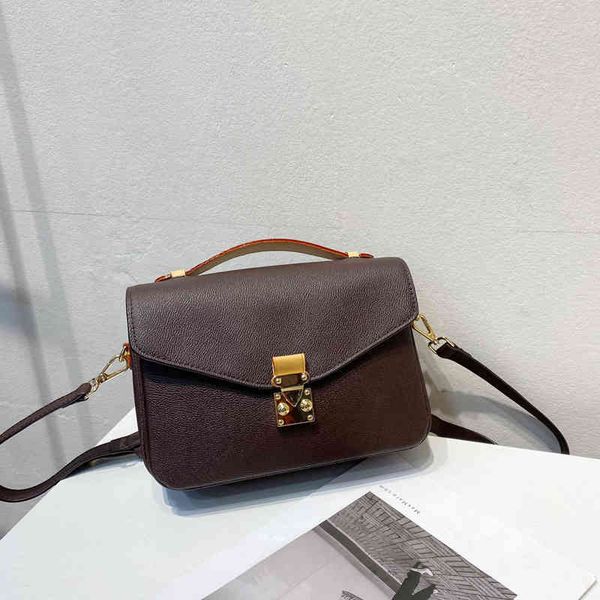 women luxurys designers bags 2021 female messenger sholder european and classic that fashion designer handbag handbags totes crossbody bag
women luxurys designers bags 2021 female messenger sholder european and classic that fashion designer handbag handbags totes crossbody bag