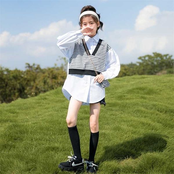 fake two piece girls shirt fashion lapel loose long sleeve striped slicing knitted vest blouse houndstooth patchwork 220125, White;black
fake two piece girls shirt fashion lapel loose long sleeve striped slicing knitted vest blouse houndstooth patchwork 220125, White;black