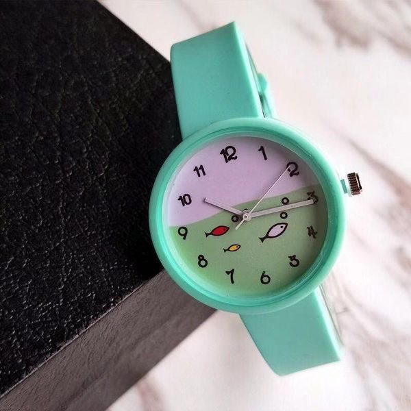 wristwatches fashion trend women watch small dial female korean-style silicone simple casual gift quartz cute girl's heart, Slivery;brown
wristwatches fashion trend women watch small dial female korean-style silicone simple casual gift quartz cute girl's heart, Slivery;brown