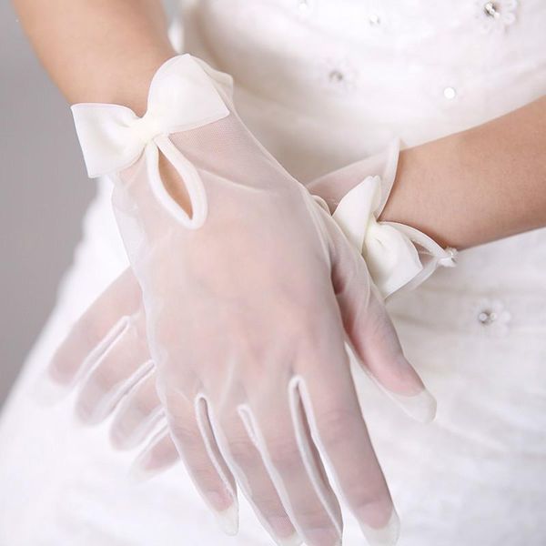 bridal gloves 2021 arrival lady banquet party wedding wrist length short tulle with bow white ivory formal
bridal gloves 2021 arrival lady banquet party wedding wrist length short tulle with bow white ivory formal