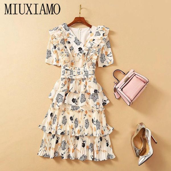 casual dresses miuximao high quailty 2021 fall&spring half sleeve flower print vintage mid-calf ruffles cake dress women vestidos, Black;gray
casual dresses miuximao high quailty 2021 fall&spring half sleeve flower print vintage mid-calf ruffles cake dress women vestidos, Black;gray