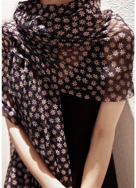 scarves high grade super large size 100%goat cashmere women luxury retro print scarf shawl pashmina 240x130cm retail wholesale, Blue;gray
scarves high grade super large size 100%goat cashmere women luxury retro print scarf shawl pashmina 240x130cm retail wholesale, Blue;gray