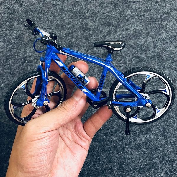 110 Mini Diecast Alloy Bicycle Model Metal Racing Finger Mountain bike Pocket portable simulation Collection Toys for children, Without retail box
110 Mini Diecast Alloy Bicycle Model Metal Racing Finger Mountain bike Pocket portable simulation Collection Toys for children, Without retail box