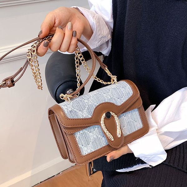 french small square bag women's 2021 fashion chain single shoulder ins minority design messenger
french small square bag women's 2021 fashion chain single shoulder ins minority design messenger