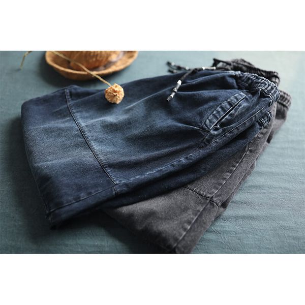 autumn new arts style women elastic waist loose all-matched casual cotton denim harem pants plus size vintage jeans s555, Blue
autumn new arts style women elastic waist loose all-matched casual cotton denim harem pants plus size vintage jeans s555, Blue