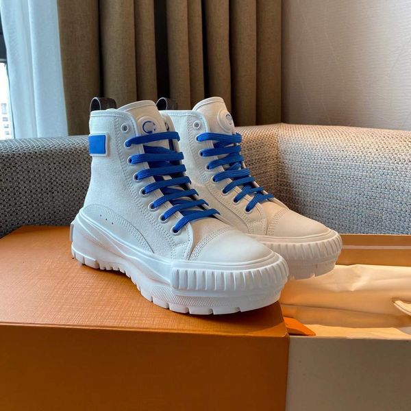 2022 women sneaker casual designers womens shoes designer sneakers high canvas shoe triple s soles outdoor runners trainers with box accesso, Black
2022 women sneaker casual designers womens shoes designer sneakers high canvas shoe triple s soles outdoor runners trainers with box accesso, Black
