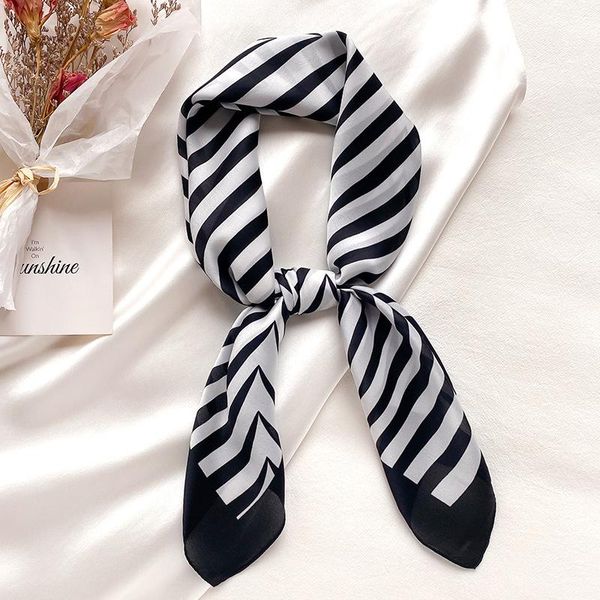 scarves 2021 spring and autumn fashion striped small square scarf female professional silk women hijab, Blue;gray
scarves 2021 spring and autumn fashion striped small square scarf female professional silk women hijab, Blue;gray