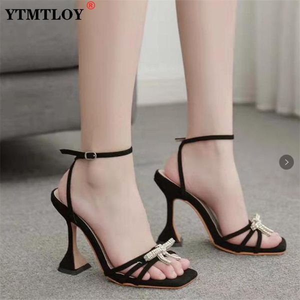 sandals bow-knot women pvc jelly pumps heels ladies shoes square toe ankle buckle strap plus size, Black
sandals bow-knot women pvc jelly pumps heels ladies shoes square toe ankle buckle strap plus size, Black