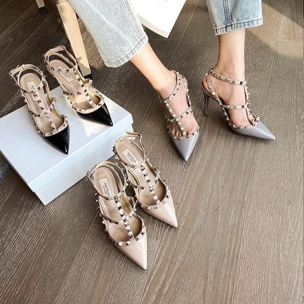 dress shoes rivet pointed high heels women's 2021 fairy style bandage mid heel baotou fashion sandals women 10cm, Black
dress shoes rivet pointed high heels women's 2021 fairy style bandage mid heel baotou fashion sandals women 10cm, Black