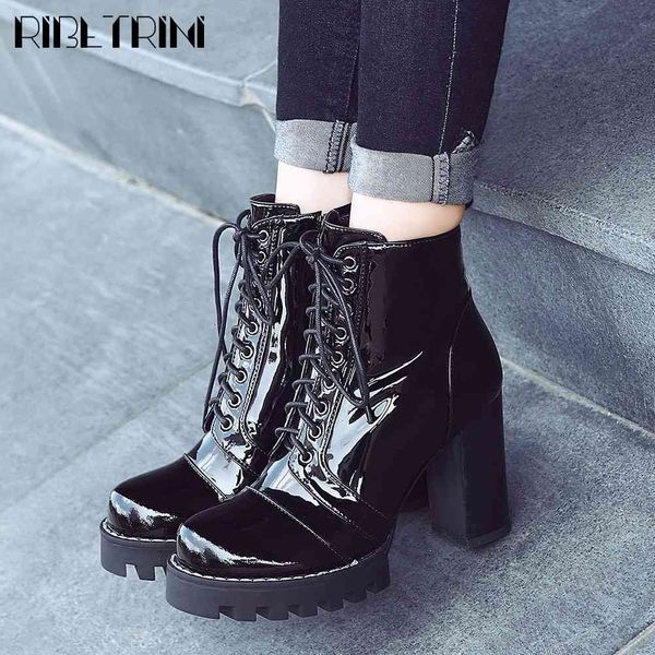 boots cool lace-up platform shoes classic luxury brand design patent leather ankle women high heels boots, Black
boots cool lace-up platform shoes classic luxury brand design patent leather ankle women high heels boots, Black