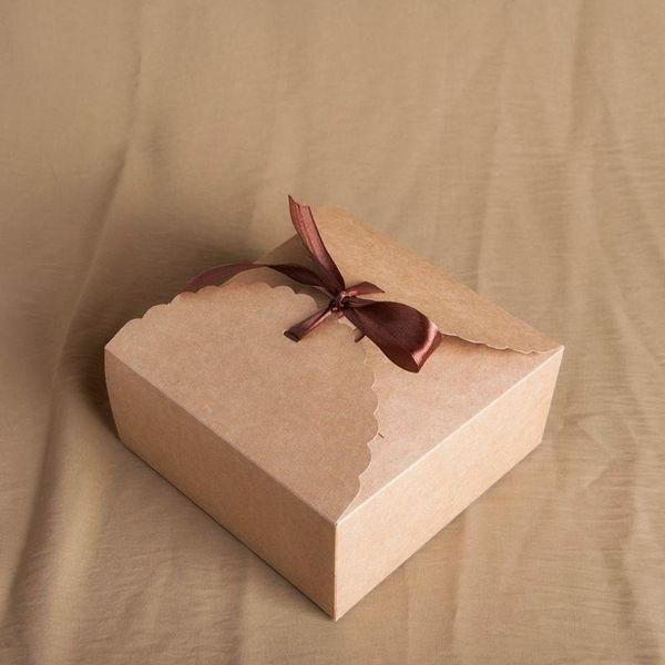 gift wrap 15pcs/lot 18*18*8cm large brown paper box diy wedding favor birthday party cake packaging with ribbon
gift wrap 15pcs/lot 18*18*8cm large brown paper box diy wedding favor birthday party cake packaging with ribbon