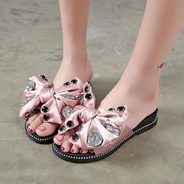 fashion women slippers flip flops 2021 summer crystal bling beach slides casual bowknot shoes rhinestone slipper, Black
fashion women slippers flip flops 2021 summer crystal bling beach slides casual bowknot shoes rhinestone slipper, Black
