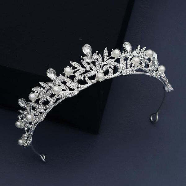bride wedding crown jewelry alloy hollow rhinestone headband queen headdress stage performance pearl luxury hair clips & barrettes, Golden;silver
bride wedding crown jewelry alloy hollow rhinestone headband queen headdress stage performance pearl luxury hair clips & barrettes, Golden;silver