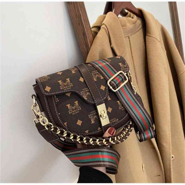 2022 factory wholesale new model chain small women's summer one saddle shoulder belt bags
2022 factory wholesale new model chain small women's summer one saddle shoulder belt bags
