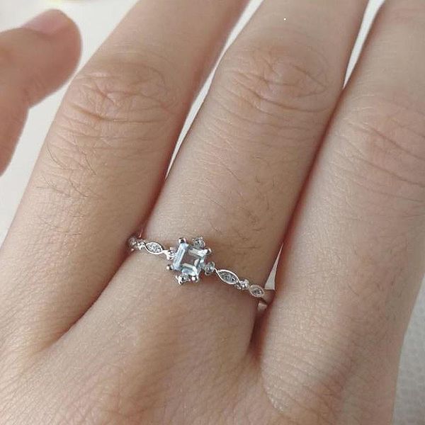 pcs women fashion bohemian retro charm crystal rhinestone geometric wedding ring ladies party jewelry accessories cluster rings, Golden;silver
pcs women fashion bohemian retro charm crystal rhinestone geometric wedding ring ladies party jewelry accessories cluster rings, Golden;silver