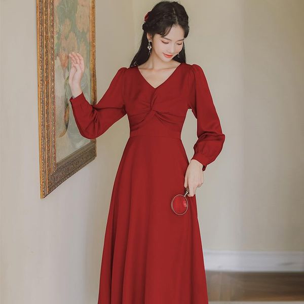 casual dresses women's vintage french v-neck temperament chic design red light mature style dress fall 2021 long-sleeved midi, Black;gray
casual dresses women's vintage french v-neck temperament chic design red light mature style dress fall 2021 long-sleeved midi, Black;gray