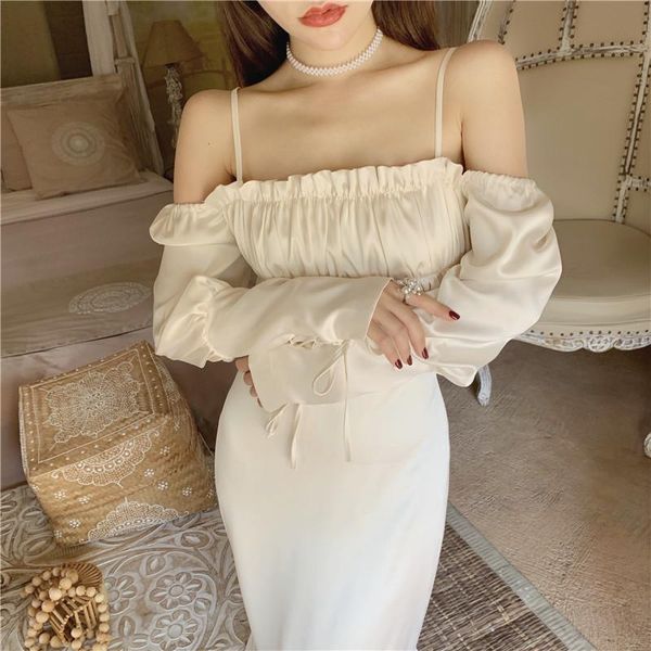 casual dresses autumn silk satin spaghetti straps ruffles midi dress club elegant women's party white, Black;gray
casual dresses autumn silk satin spaghetti straps ruffles midi dress club elegant women's party white, Black;gray
