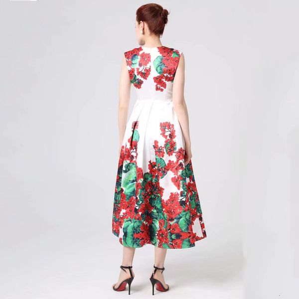 dress seqinyy 2021 summer fashion design without sleeves of 3d flowers midi crystal printed white, Black;gray
dress seqinyy 2021 summer fashion design without sleeves of 3d flowers midi crystal printed white, Black;gray