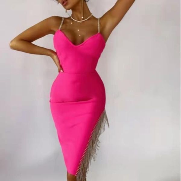 casual dresses 2021 elegant summer spaghetti straps v neck women bandage dress diamonds tassels high split bodycon evening party, Black;gray
casual dresses 2021 elegant summer spaghetti straps v neck women bandage dress diamonds tassels high split bodycon evening party, Black;gray