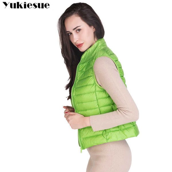 spring autumn women 90% white duck down vest waistcoat womens soft warm thin ultra light jacket female brand coat 210608, Black
spring autumn women 90% white duck down vest waistcoat womens soft warm thin ultra light jacket female brand coat 210608, Black