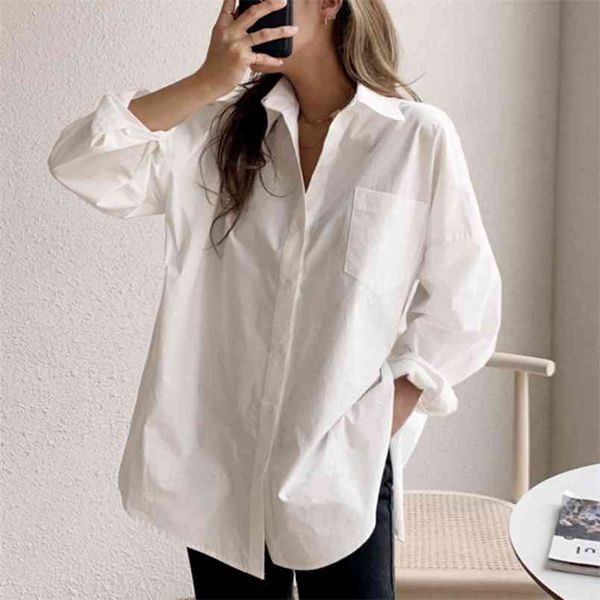 spring long sleeve cotton white blouse women plus size loose shirt casual office lady button blusas 210421
spring long sleeve cotton white blouse women plus size loose shirt casual office lady button blusas 210421