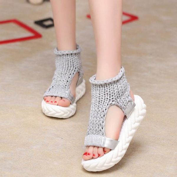 dress shoes 2021 summer women sandals platform fashion casual flat for heels 5 cm, Black
dress shoes 2021 summer women sandals platform fashion casual flat for heels 5 cm, Black