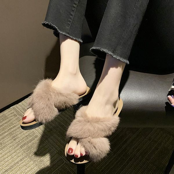 slippers 2021 summer sweet fluffy hair crossed net red flip flops women chic versatile flat bottom wool, Black
slippers 2021 summer sweet fluffy hair crossed net red flip flops women chic versatile flat bottom wool, Black