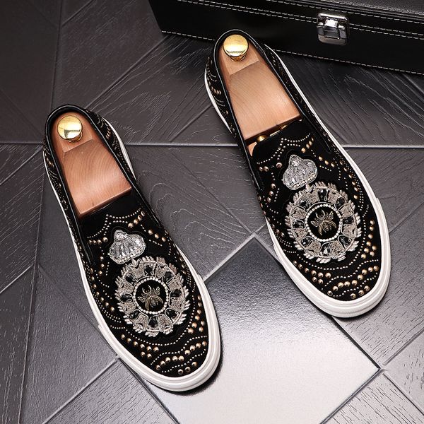 luxury dandelion spikes flat rivets leather shoes fashion slip on men embroidery dress loafers smoking slipper casual shoe b68, Black
luxury dandelion spikes flat rivets leather shoes fashion slip on men embroidery dress loafers smoking slipper casual shoe b68, Black